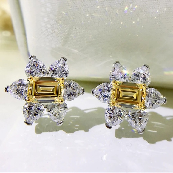 Beautiful Yellow & Silver Zircon Flower Earrings - Picture 5 of 10
